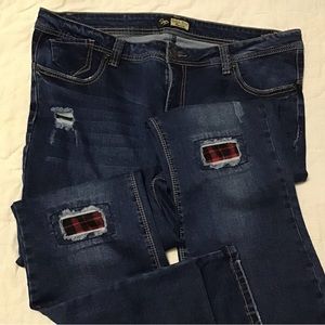 Suzanne Betro jeans plus size dark wash